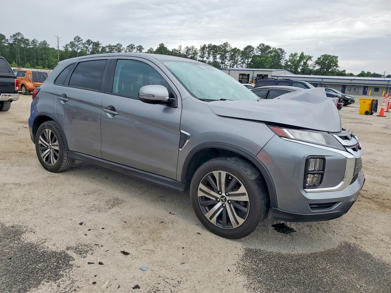 Mitsubishi Outlander Se