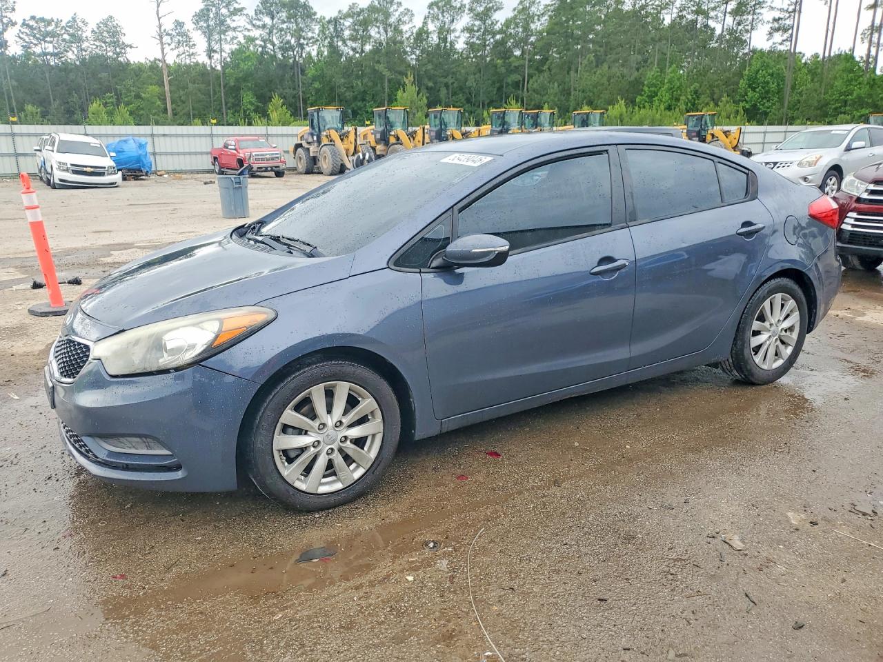 Salvage Kia Forte Image