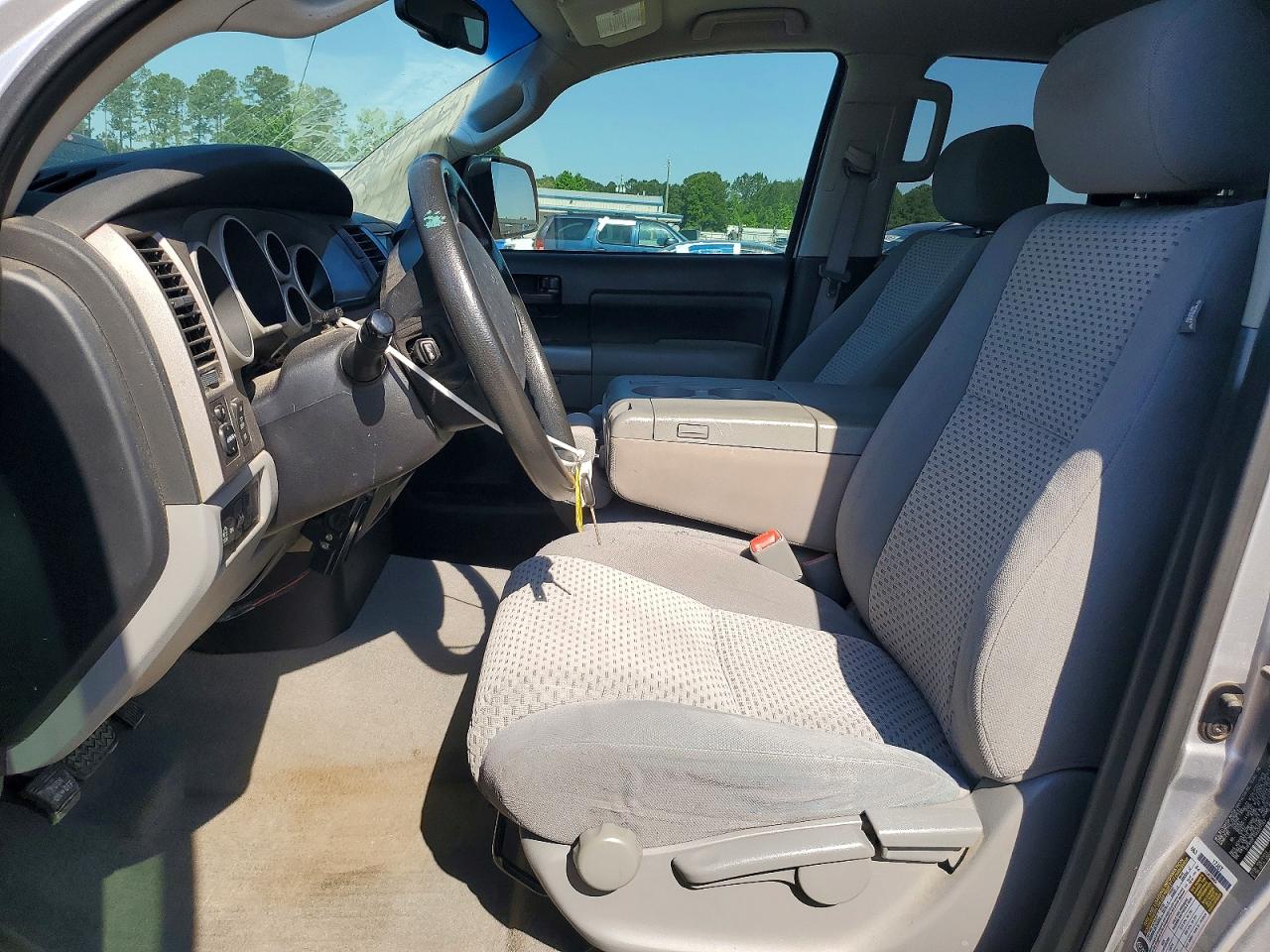 Toyota Tundra Double Cab Sr5