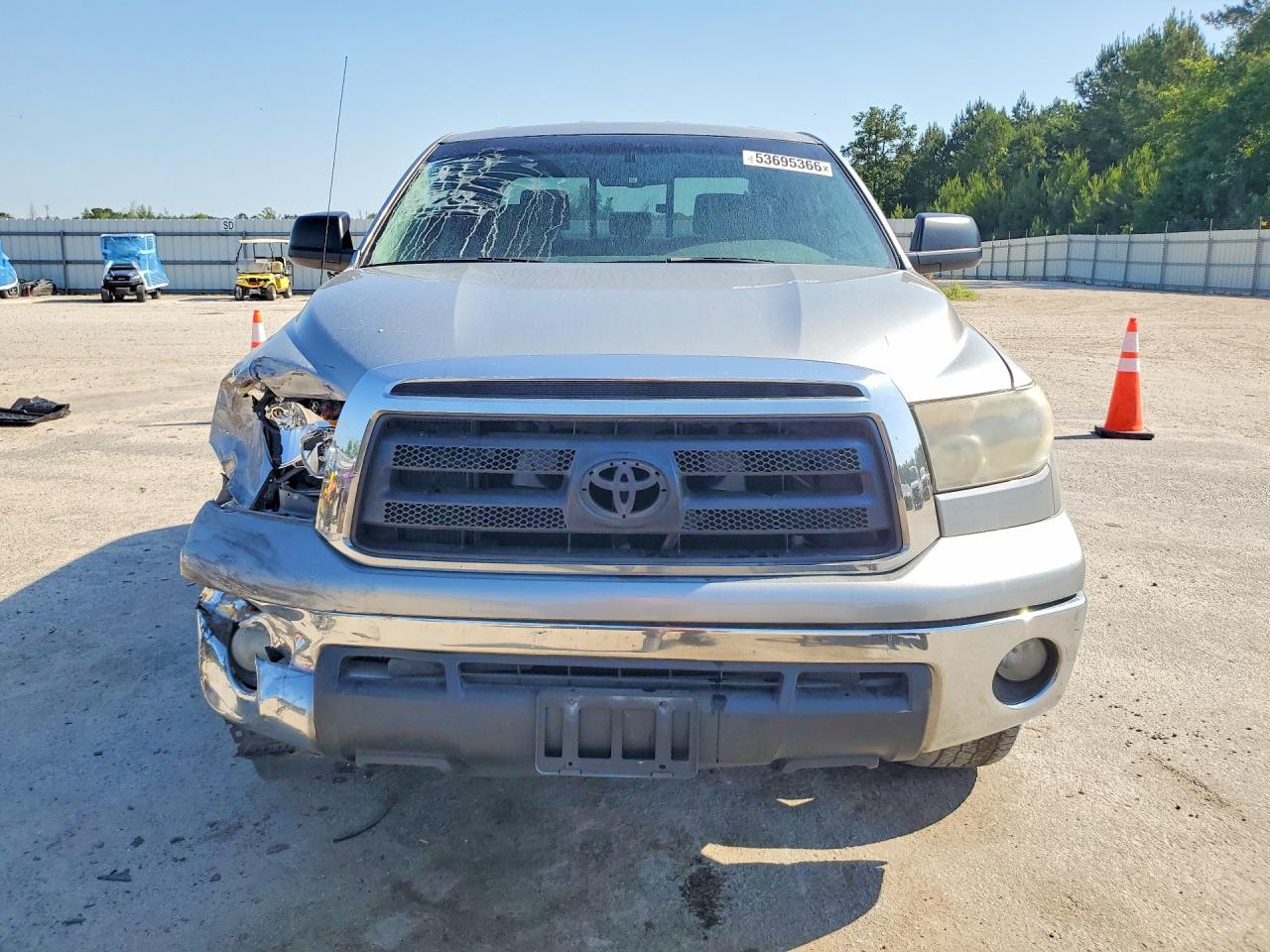 Toyota Tundra Double Cab Sr5