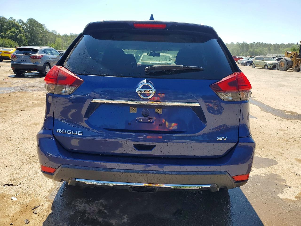 Nissan Rogue Sv