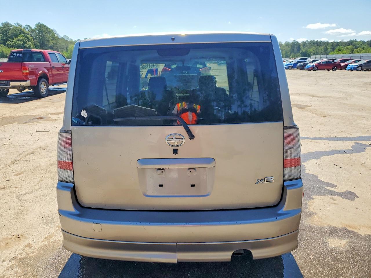 Toyota Scion Xb