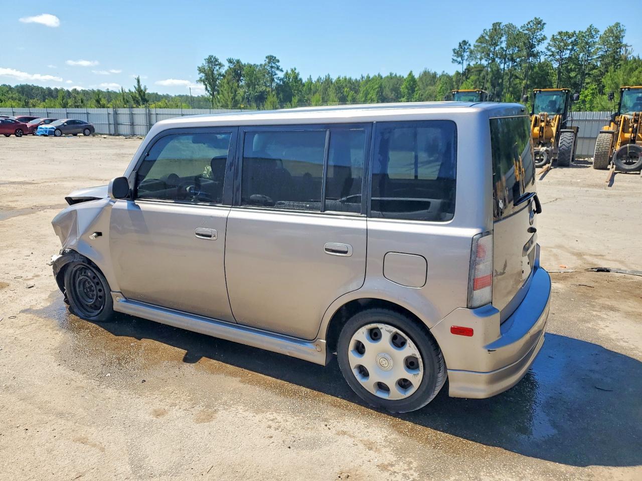 Toyota Scion Xb