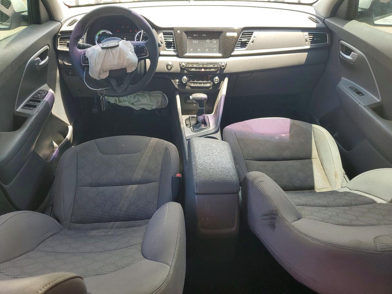 Kia Niro Lx