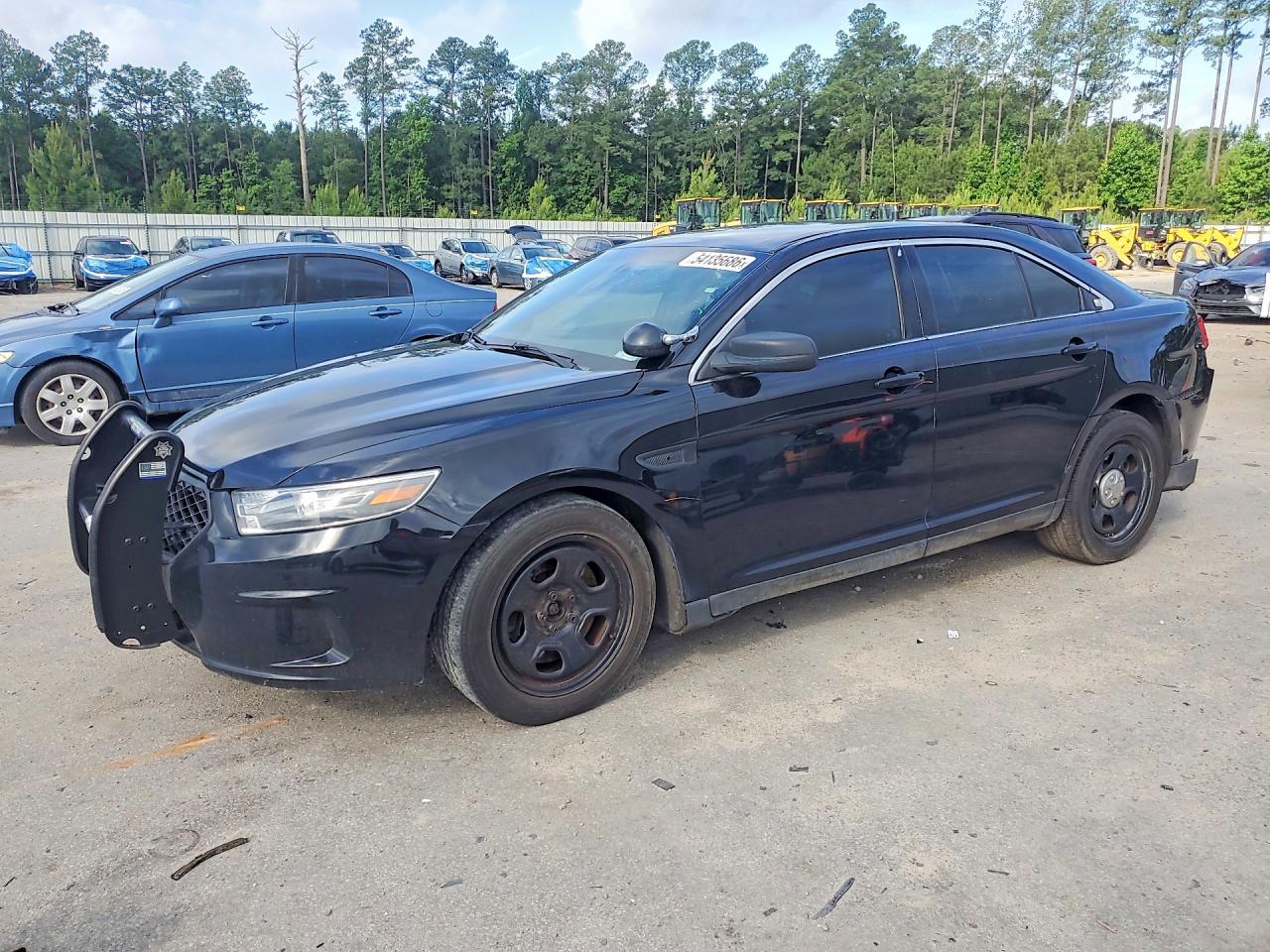 Salvage Ford Taurus Image