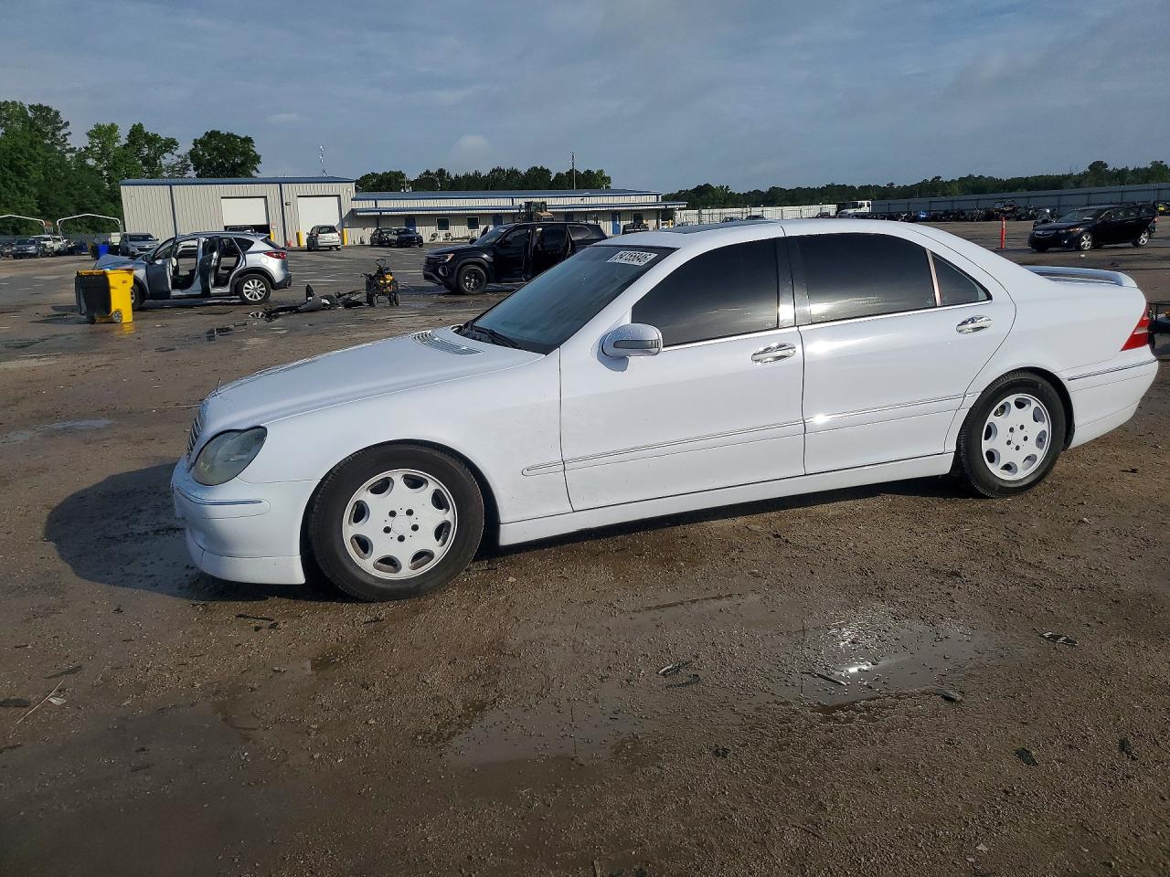 Salvage Mercedes-Benz S-Class Image