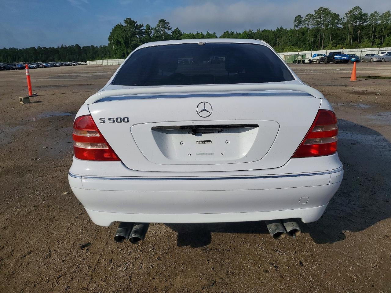 Mercedes-Benz S-Class 500