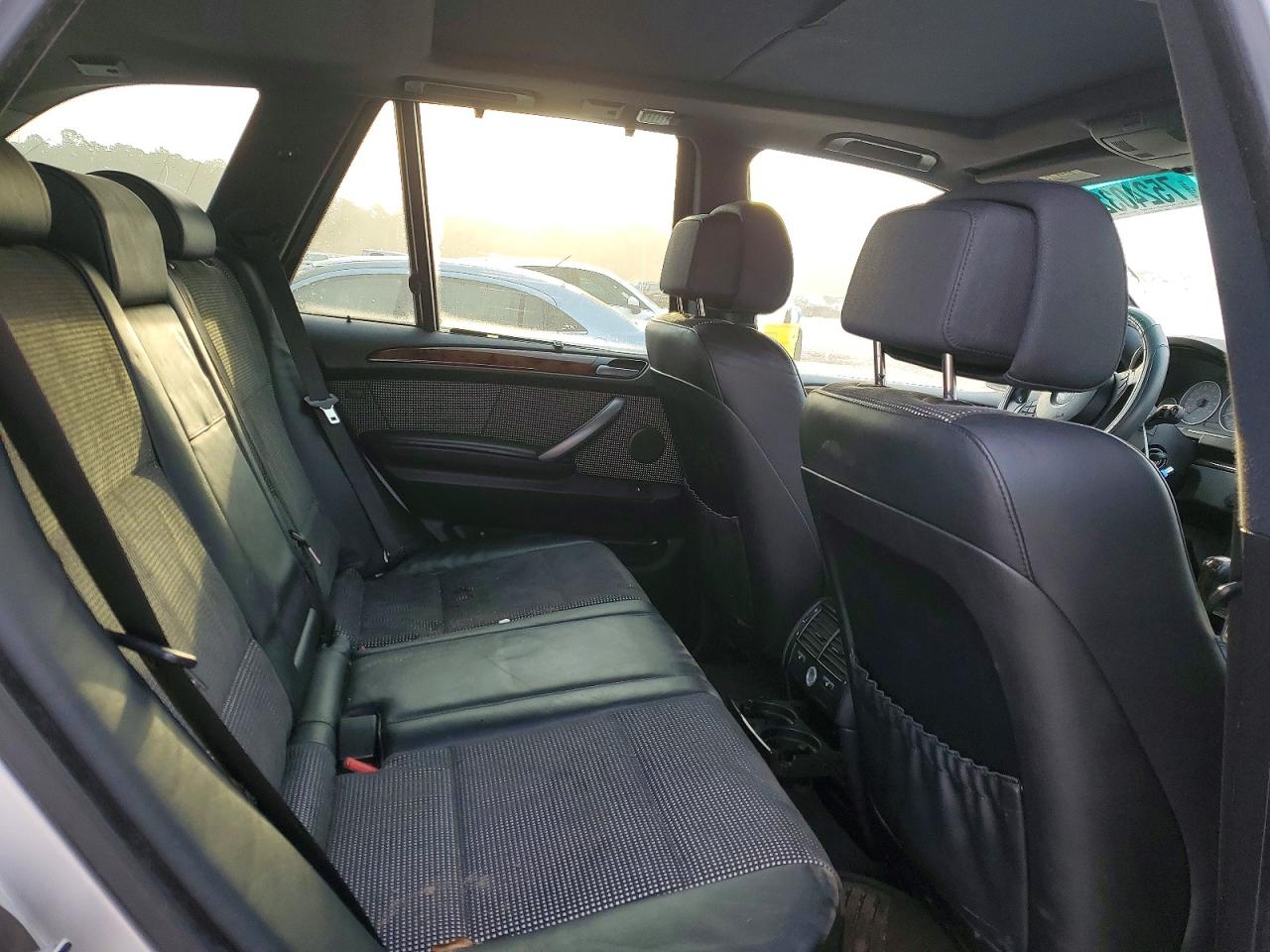 BMW X Series 4.8is
