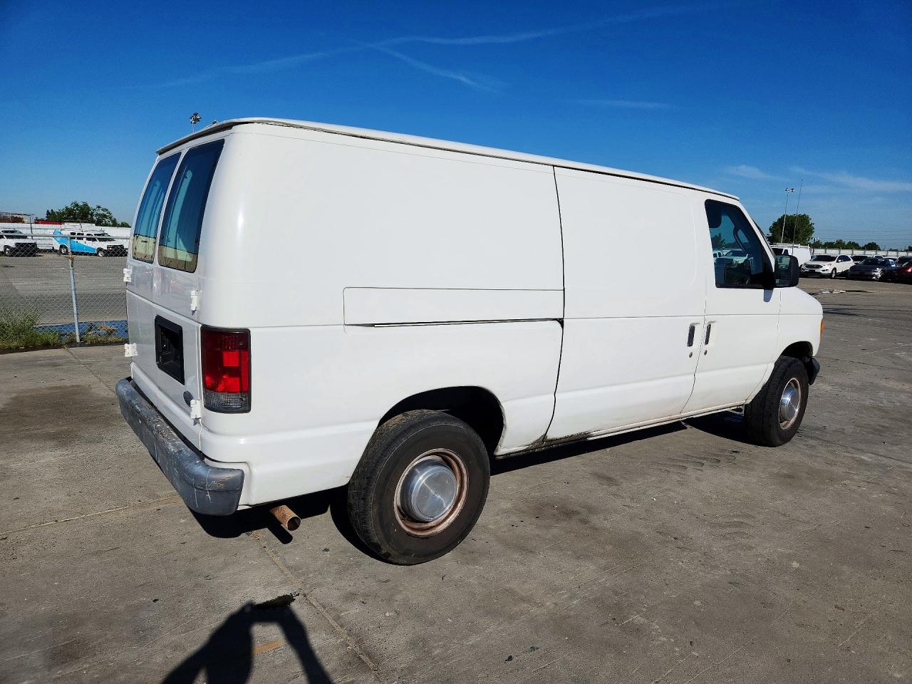 Ford Econoline E250 Van