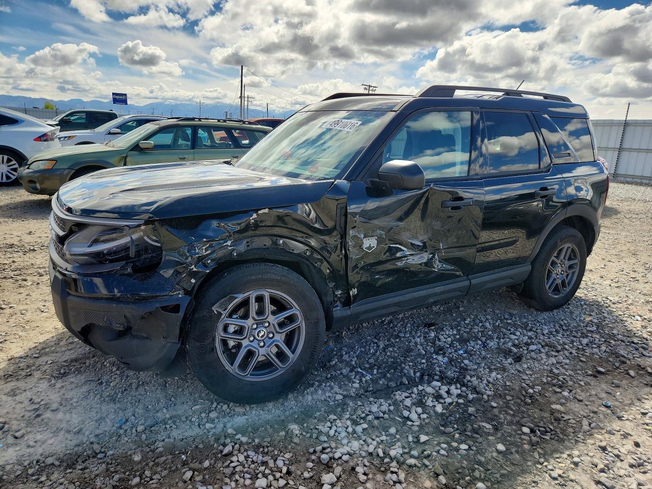Salvage Ford Bronco Image