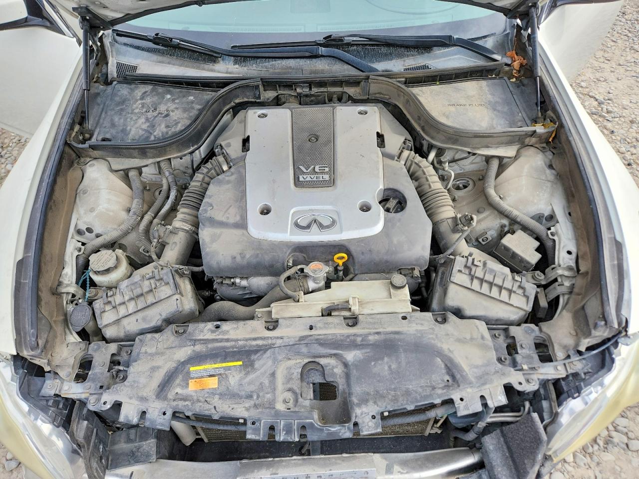 INFINITI G37 Journey