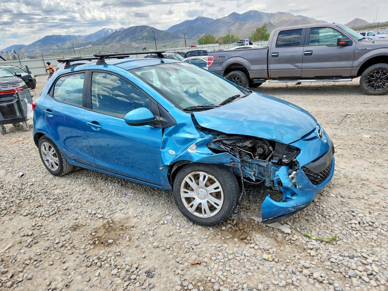 Mazda 2
