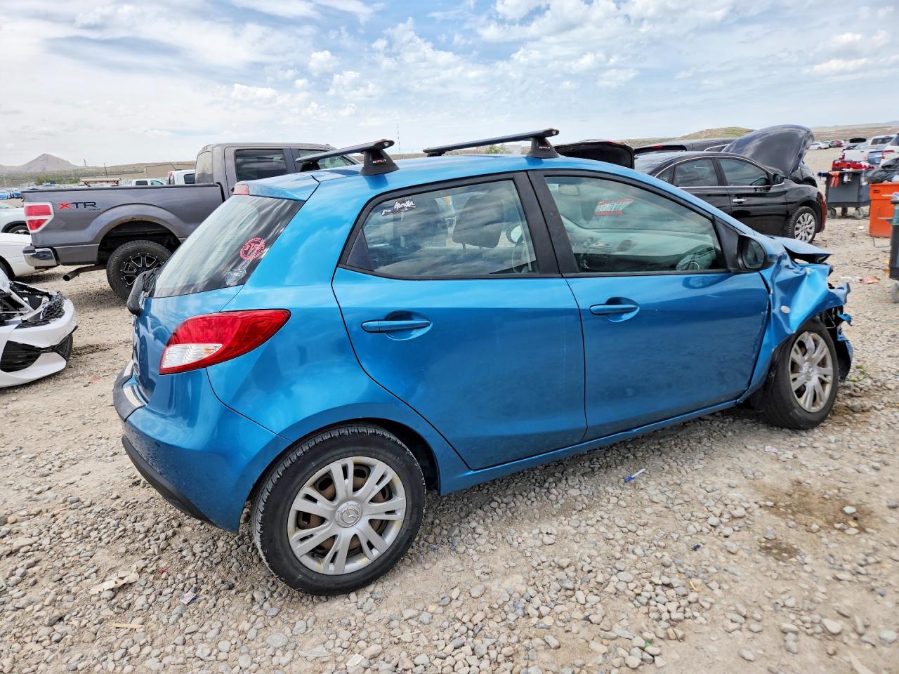 Mazda 2