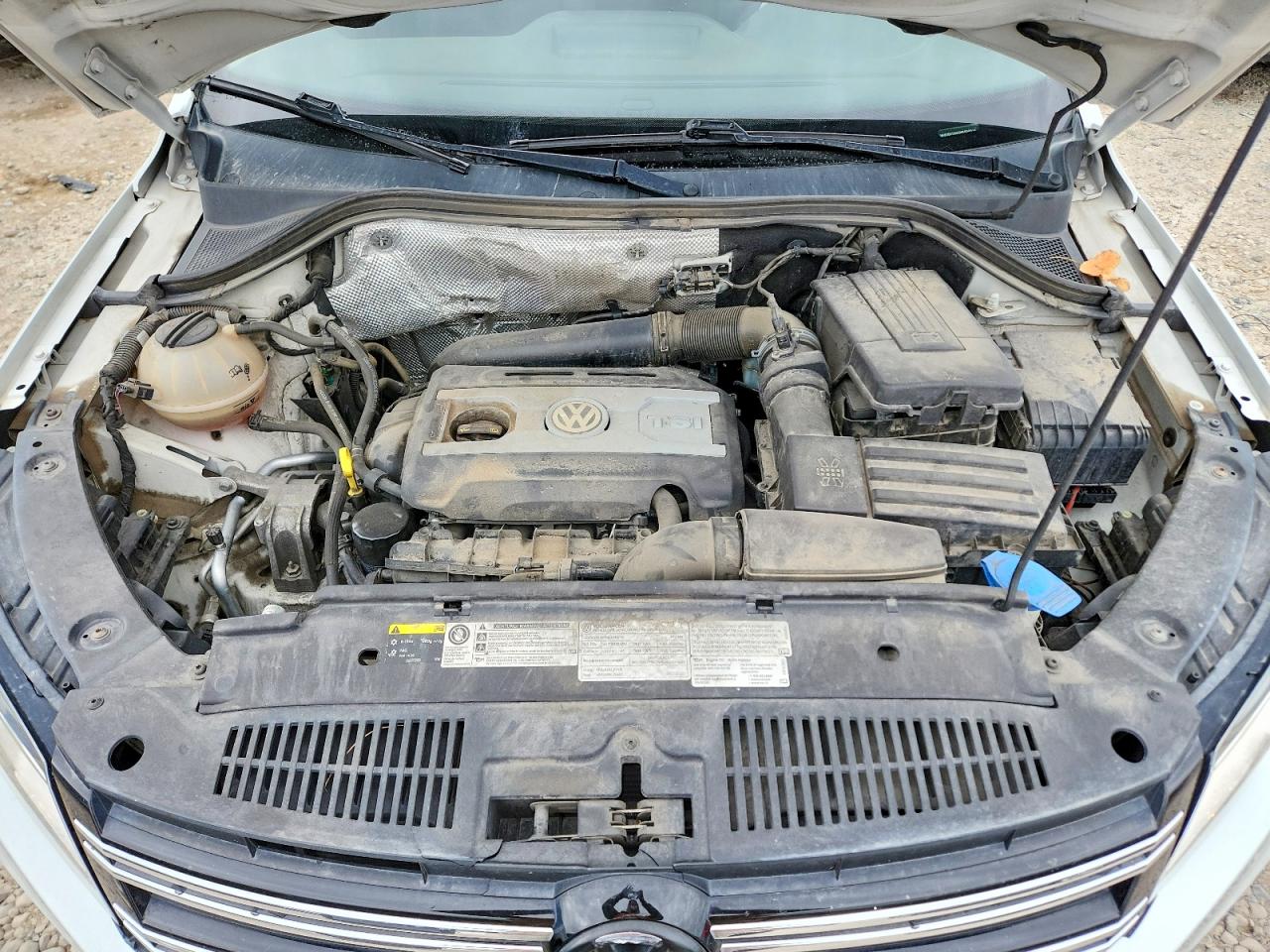 Volkswagen Tiguan S
