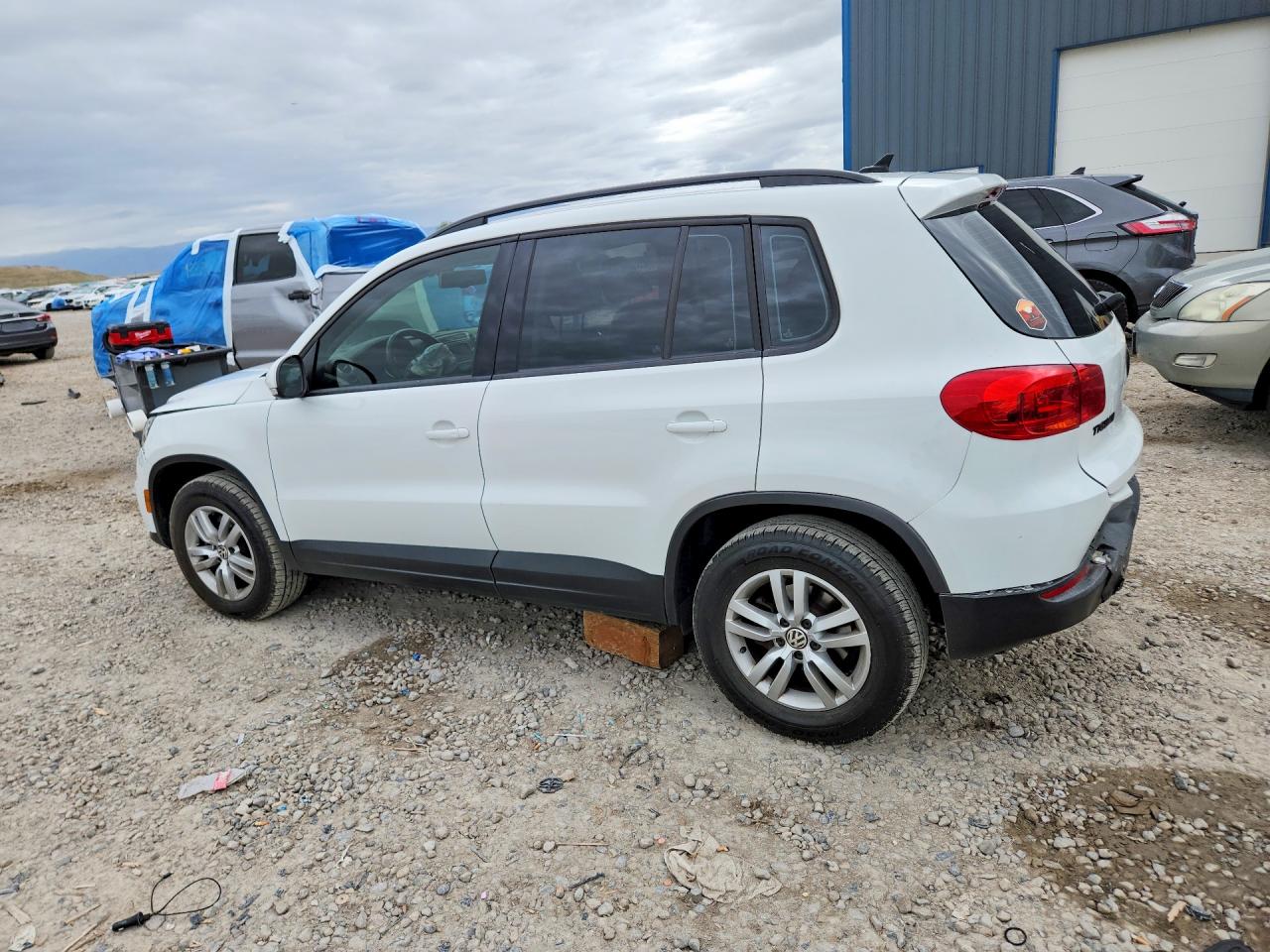 Volkswagen Tiguan S