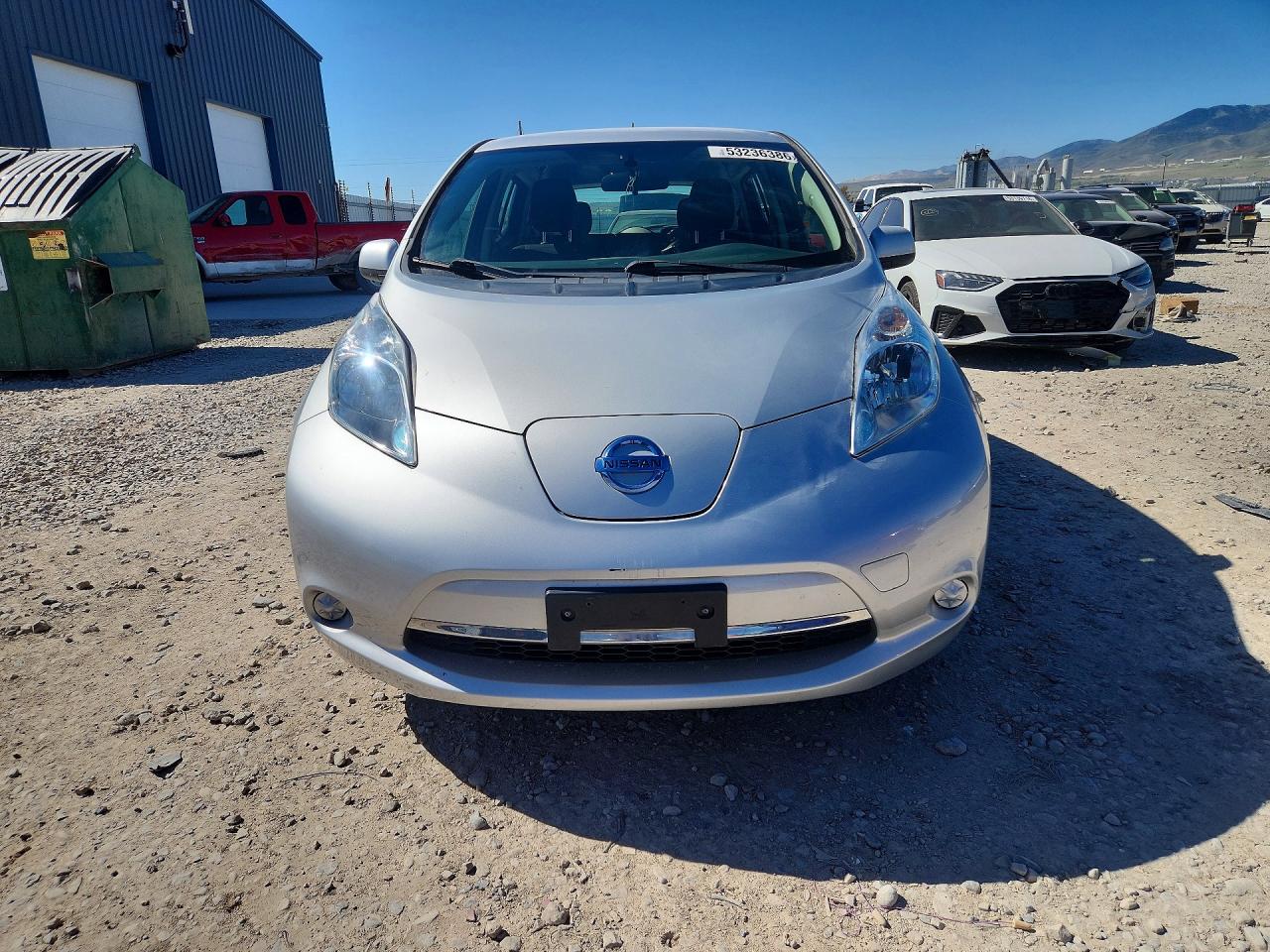 Nissan LEAF S
