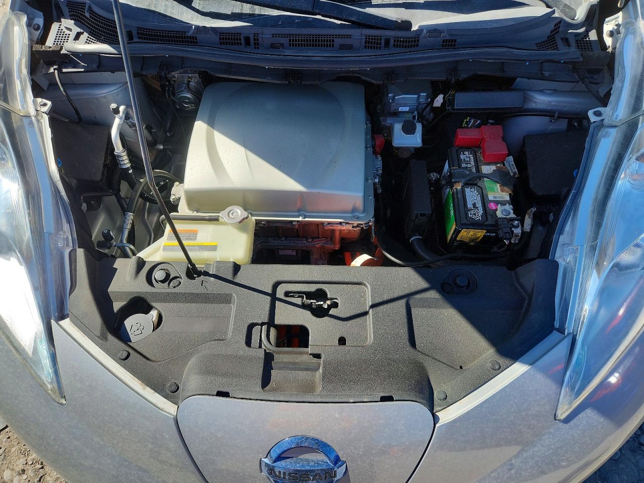 Nissan LEAF S