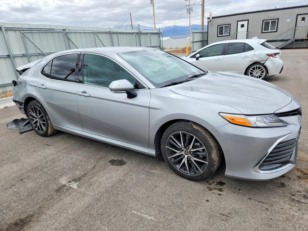 Toyota Camry Xle
