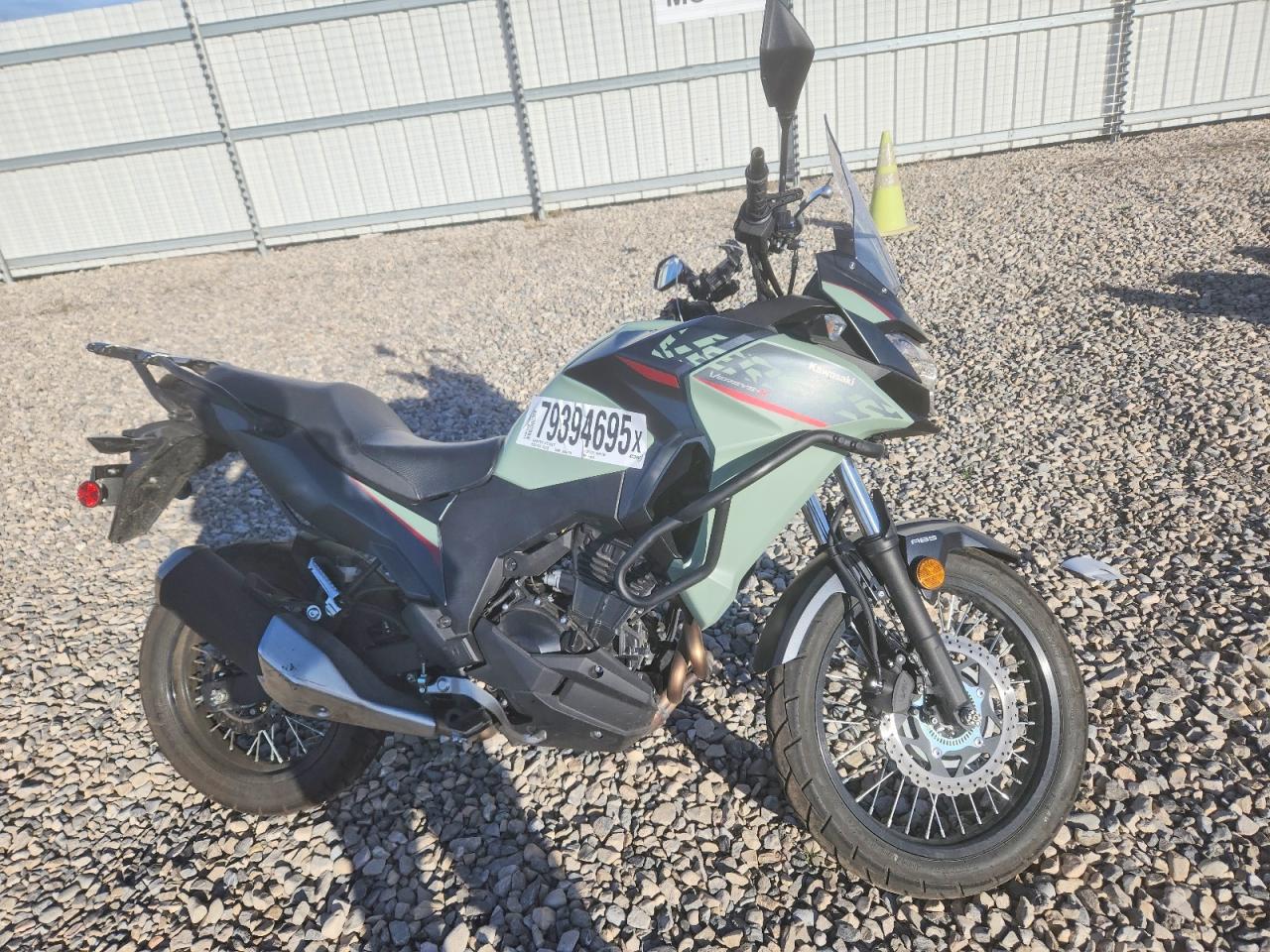 Salvage Kawasaki Kle300 C Image