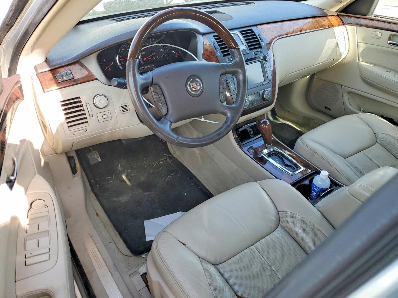 Cadillac DTS Premium Collection