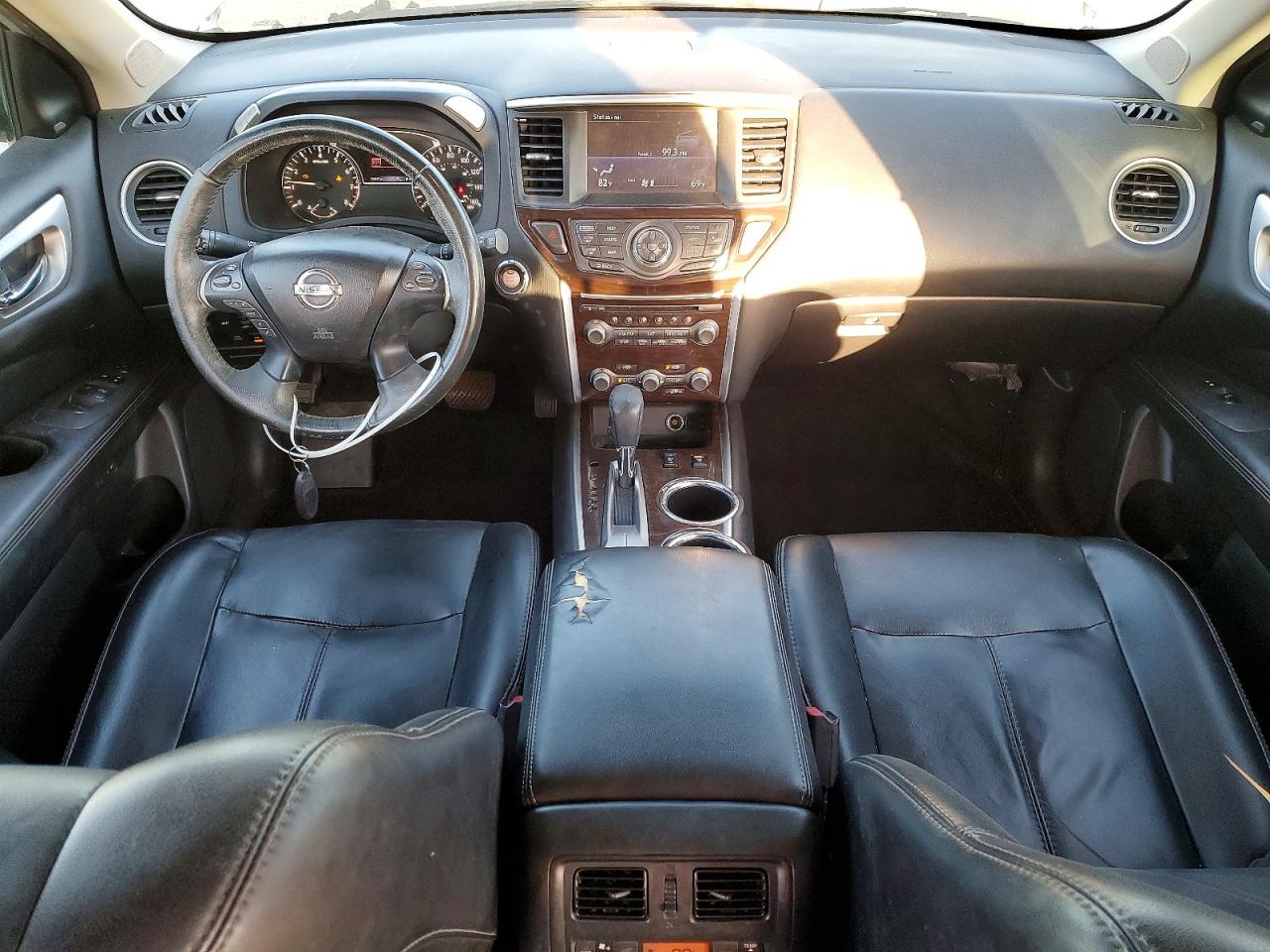 Nissan Pathfinder Sl