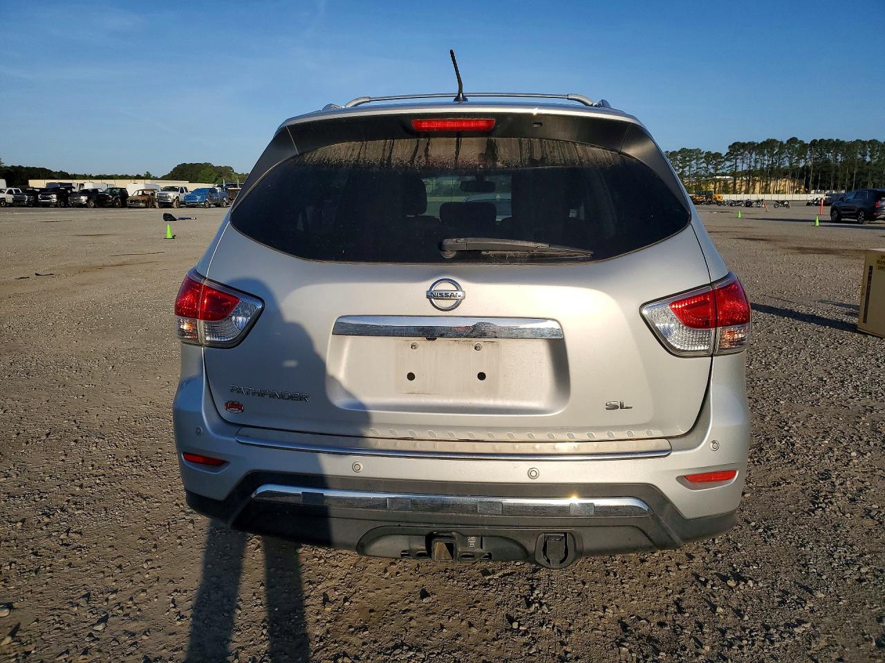 Nissan Pathfinder Sl