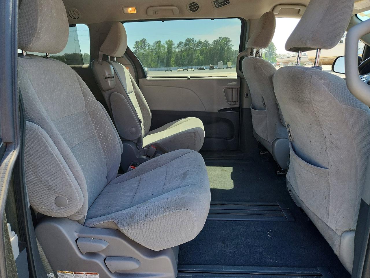 Toyota Sienna Le