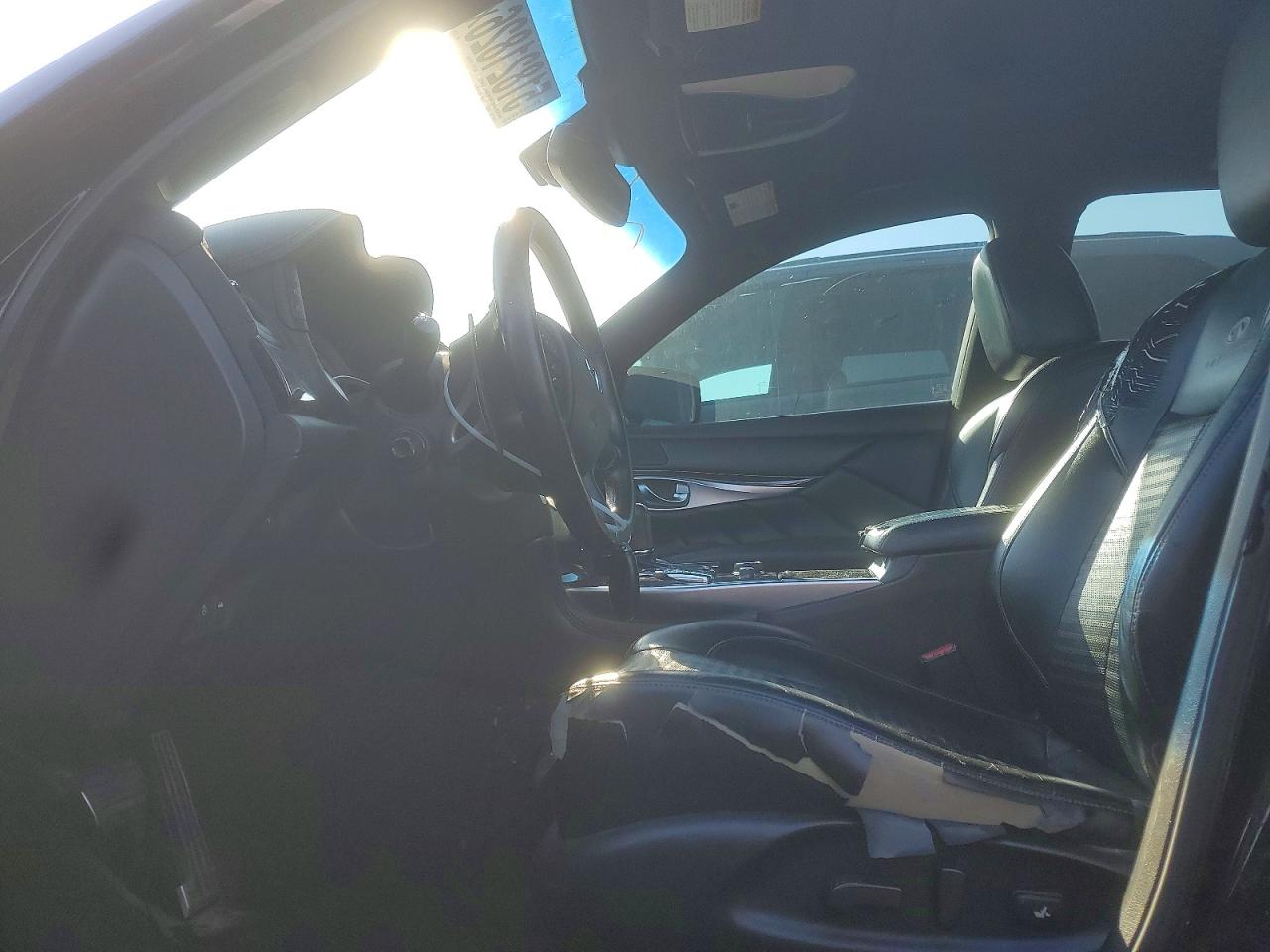 INFINITI M37 Base Base