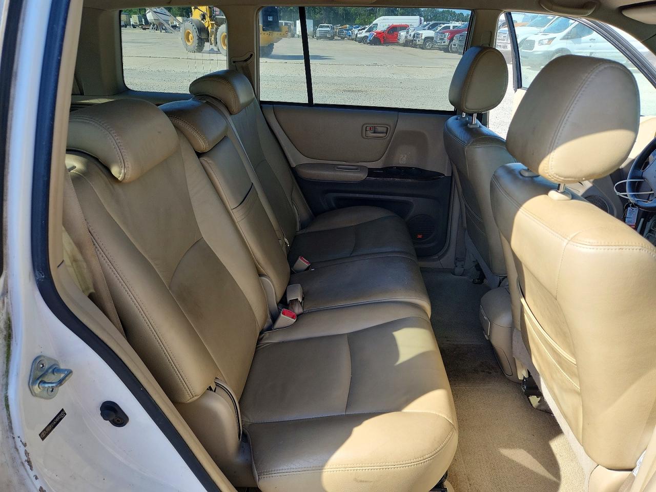 Toyota Highlander Base