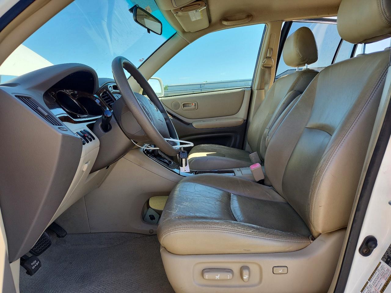 Toyota Highlander Base
