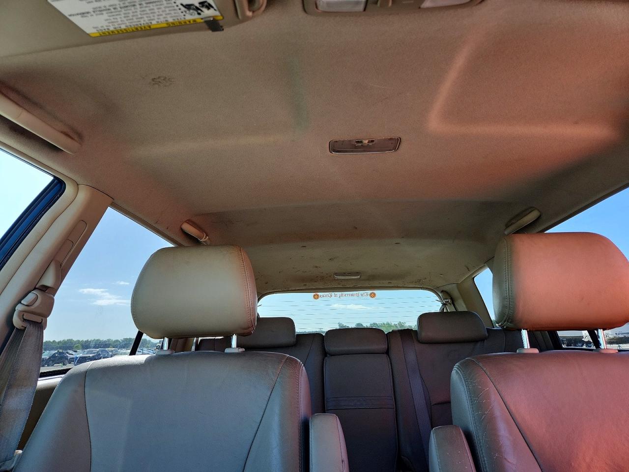Toyota Highlander Base