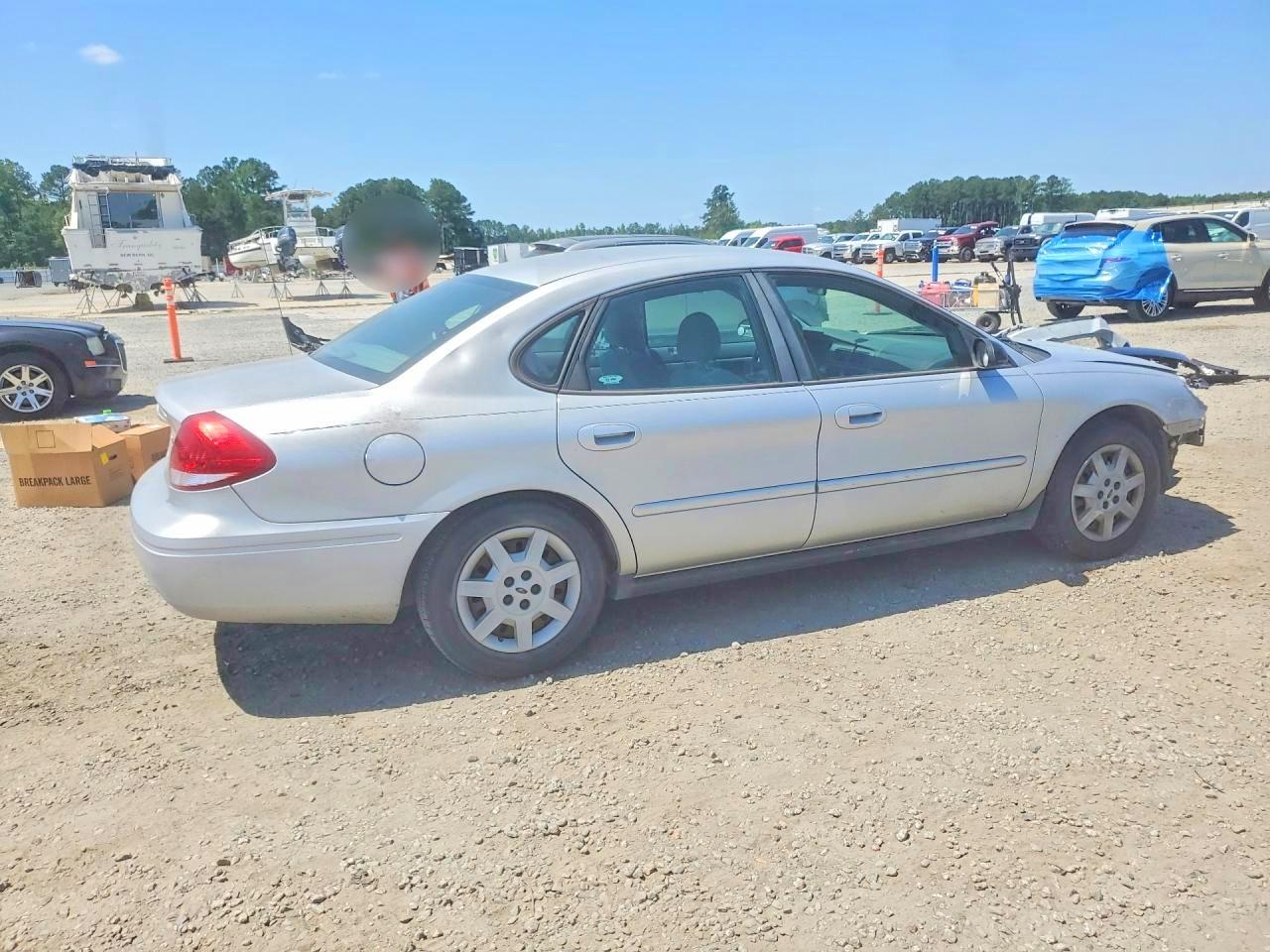 Ford Taurus Se