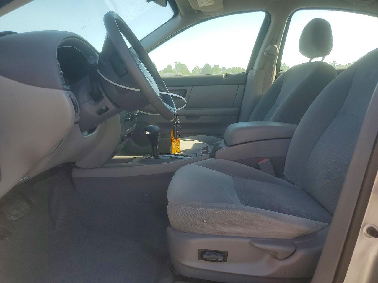 Ford Taurus Se