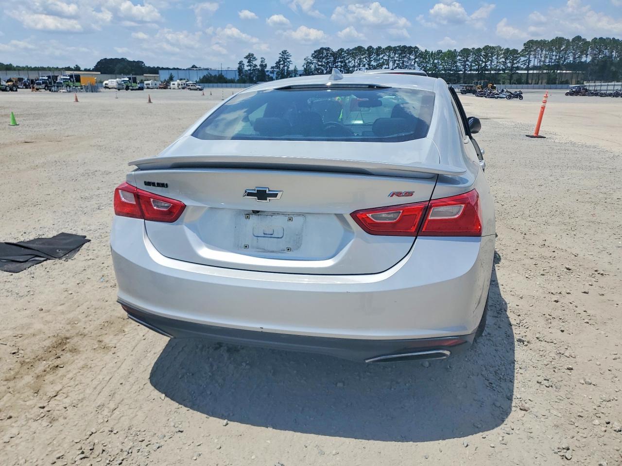 Chevrolet Malibu Rs