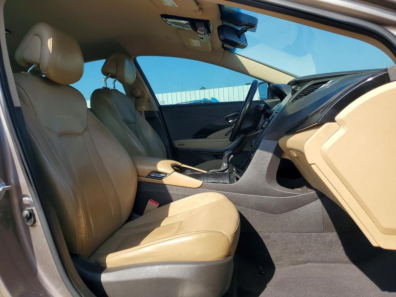 Hyundai Azera Base Base