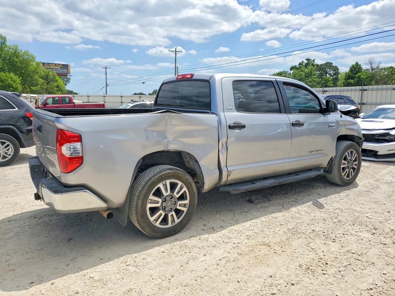 Toyota Tundra Sr5