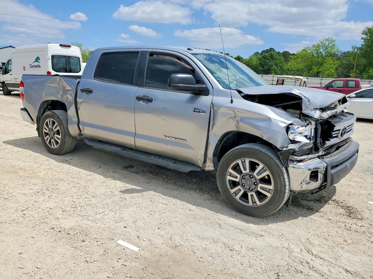 Toyota Tundra Sr5