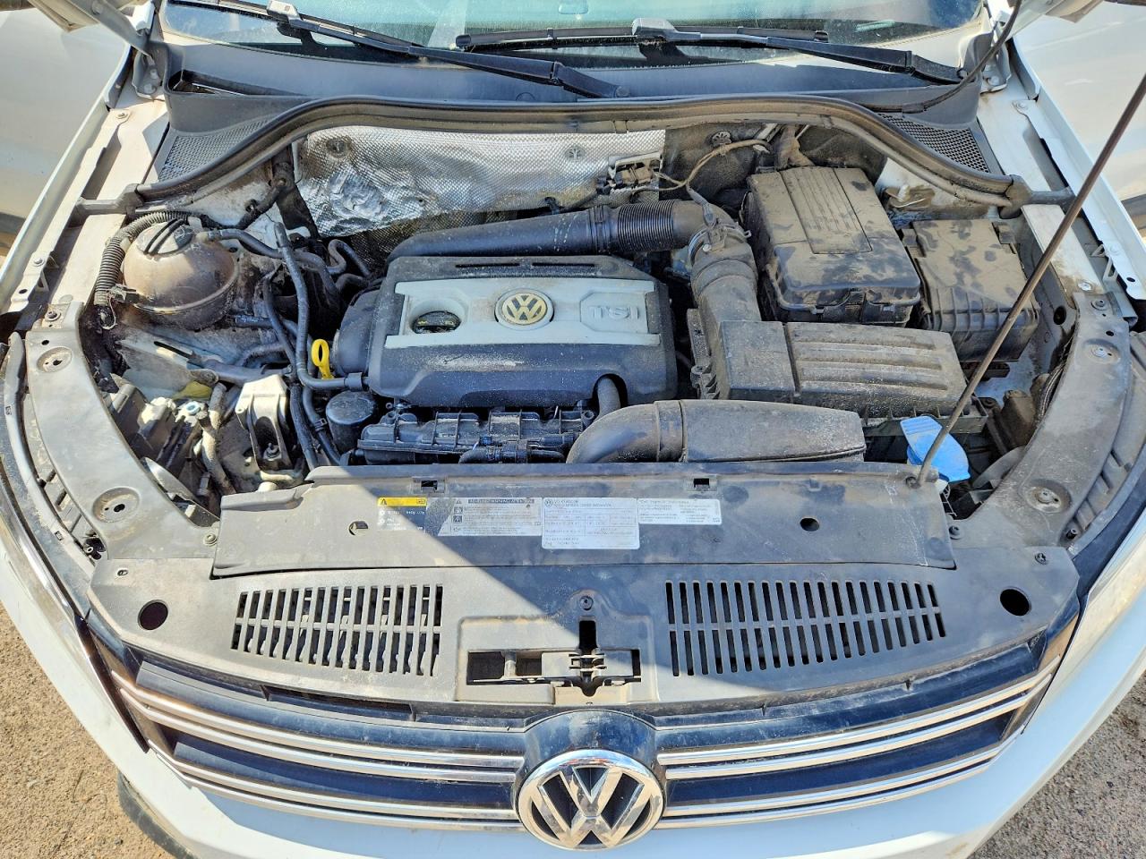 Volkswagen Tiguan S