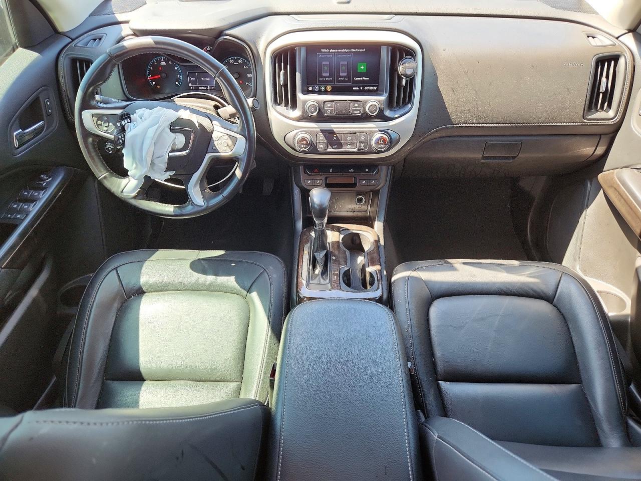 GMC Canyon Elevation