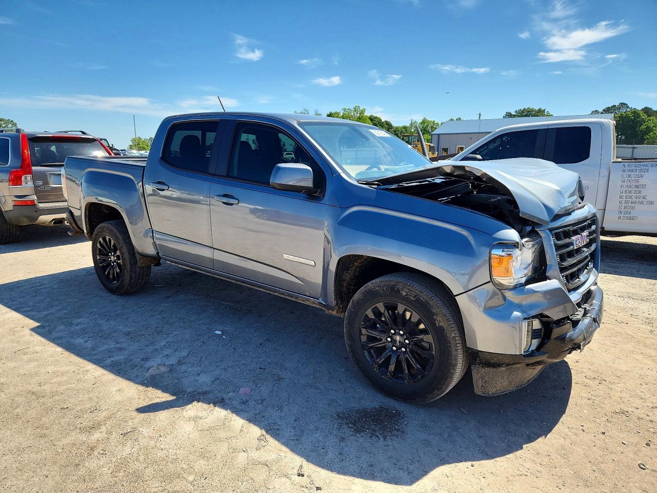 GMC Canyon Elevation
