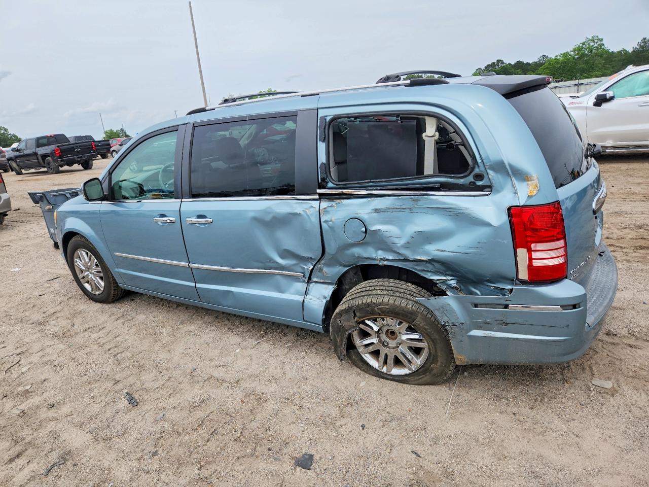 Chrysler Minivan Limited