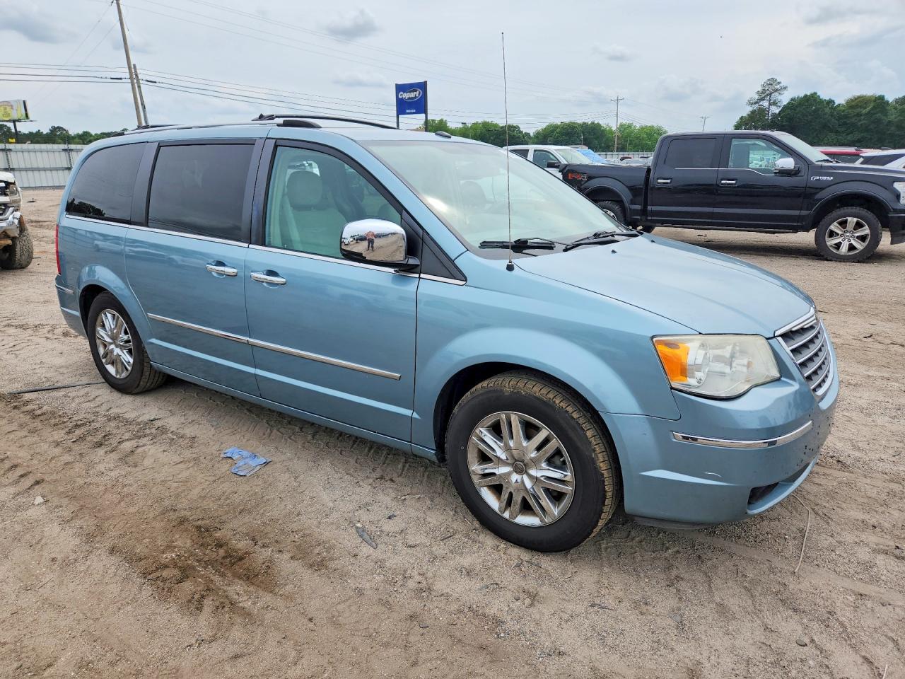 Chrysler Minivan Limited