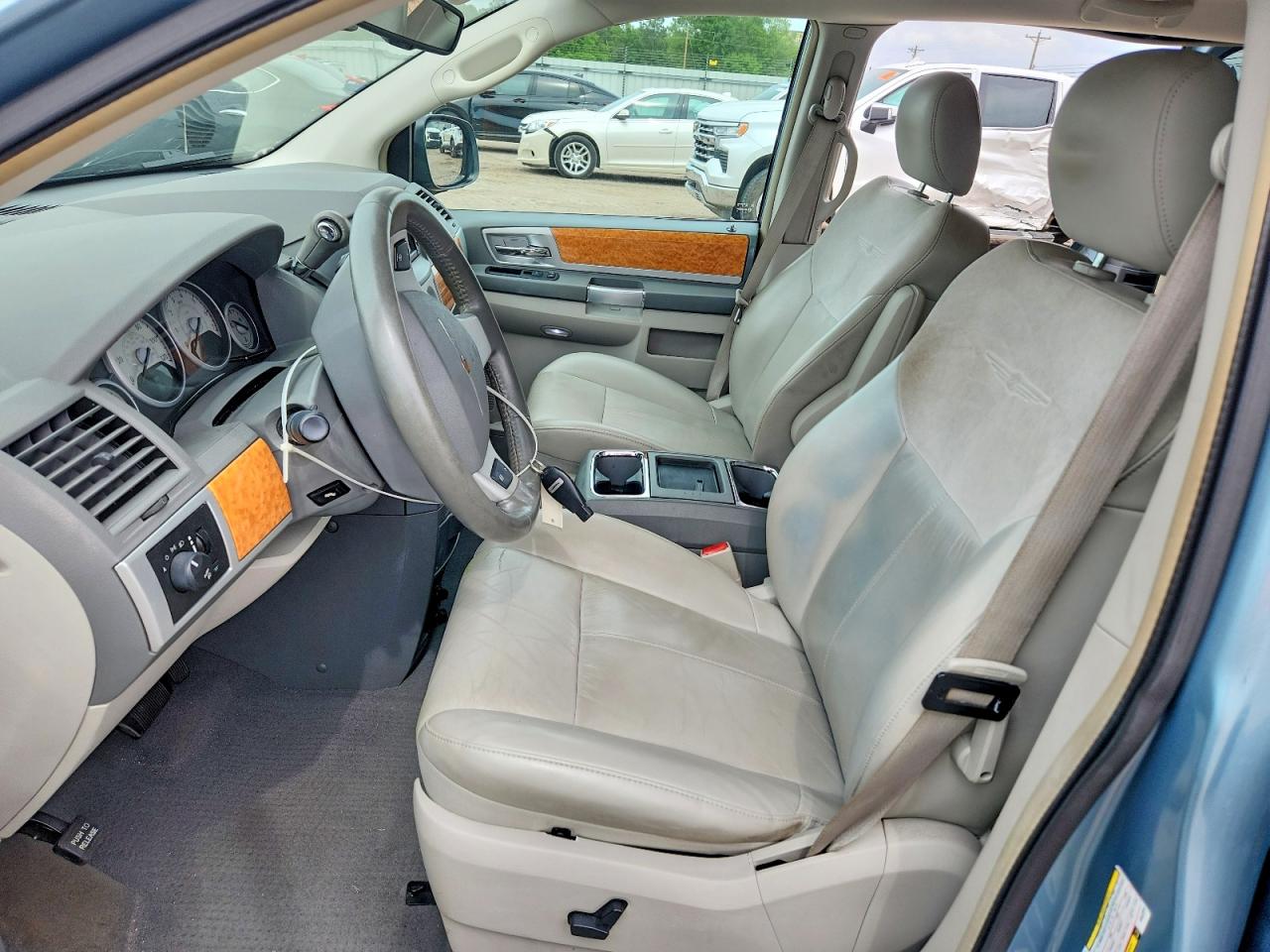 Chrysler Minivan Limited