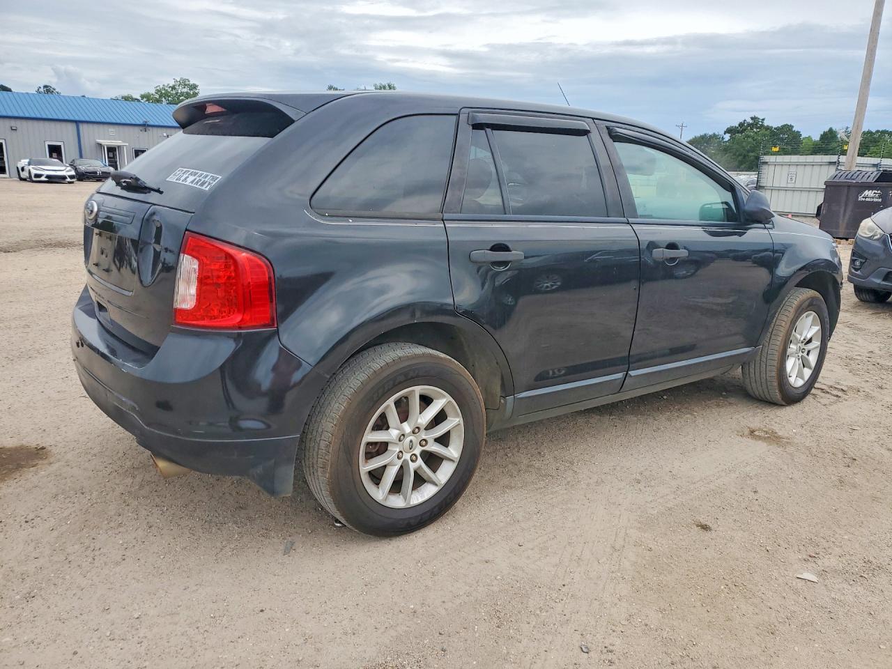 Ford Edge Se