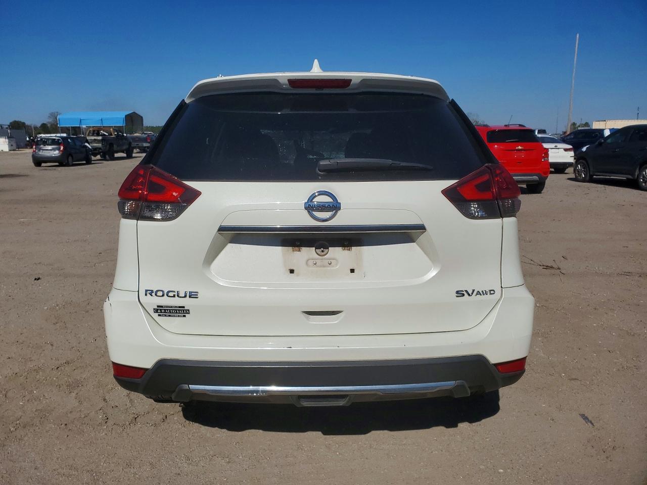 Nissan Rogue S