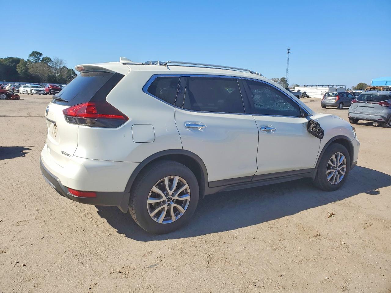 Nissan Rogue S