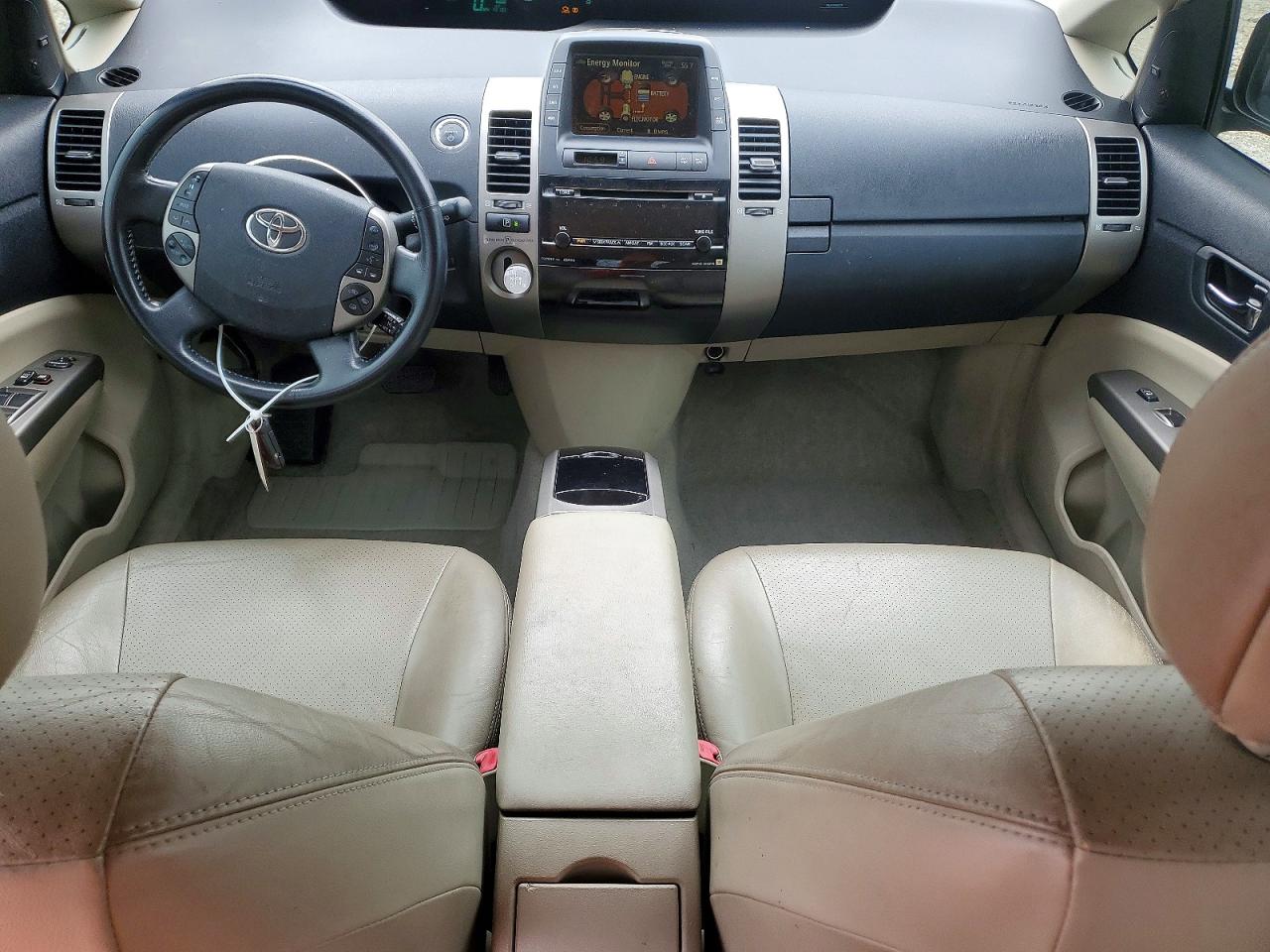 Toyota Prius Base