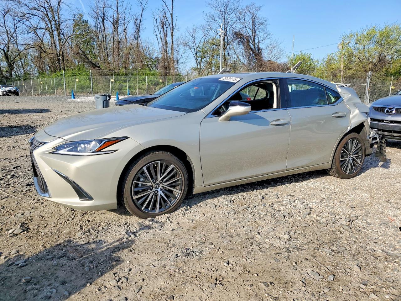 Salvage Lexus Es Image