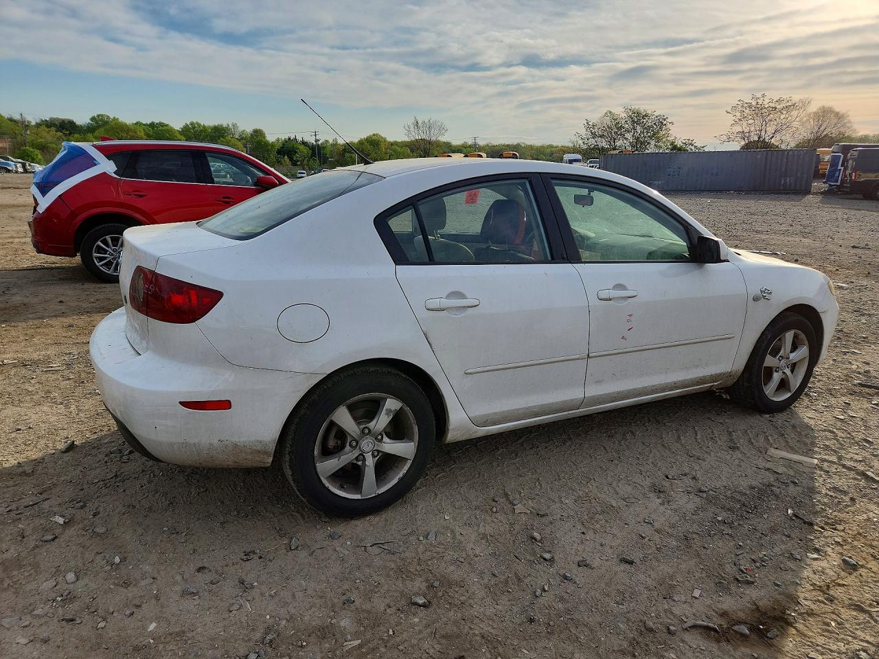 Mazda 3 I