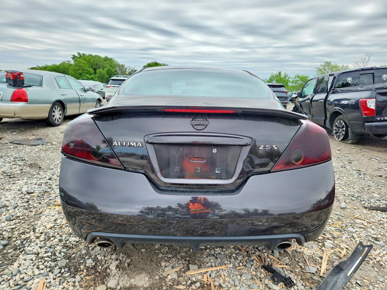 Nissan Altima S
